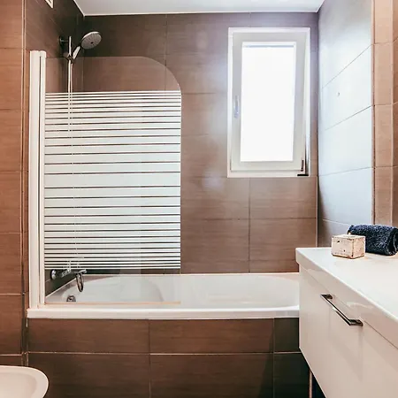 Lejlighed & Typical By Gt House *